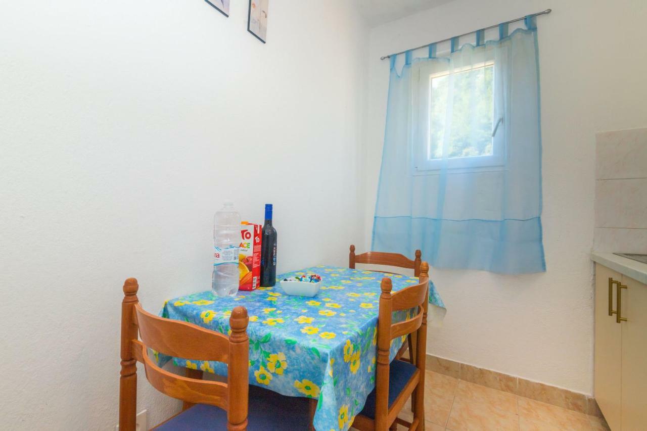Apartments Robinzon Petar Gdinj Pokój zdjęcie